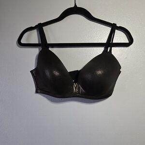 Victoria’s Secret 34DD Black Shimmer Padded Bra – Sexy V Detail